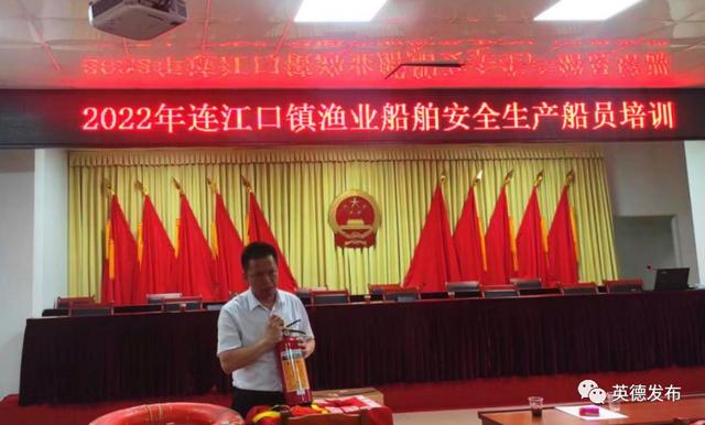校长述职报告2022最新完整版（校长述职述廉）