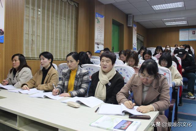 一年级暑假特色作业设计方案（四年级数学暑假作业设计方案）