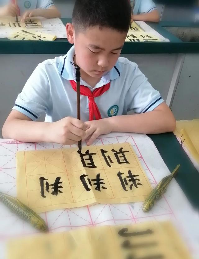 优秀中队介绍（班级中队介绍）