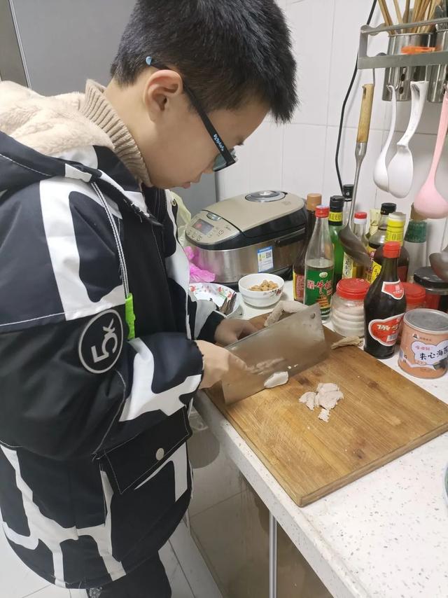 优秀中队介绍（班级中队介绍）