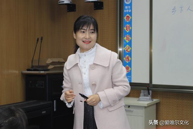 一年级暑假特色作业设计方案（四年级数学暑假作业设计方案）
