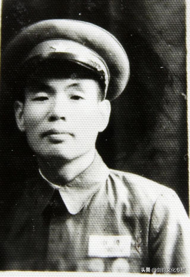 严厉父爱像什么（仿写句子父爱像什么）