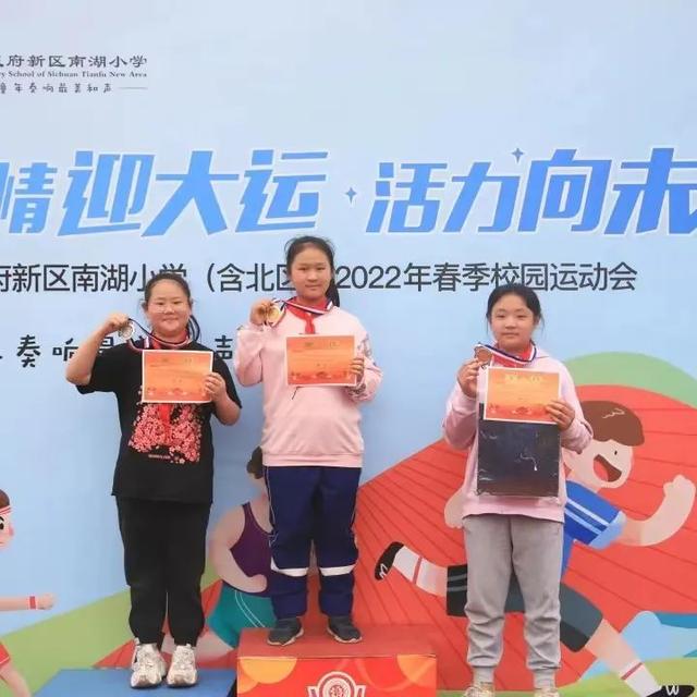 优秀中队介绍（班级中队介绍）