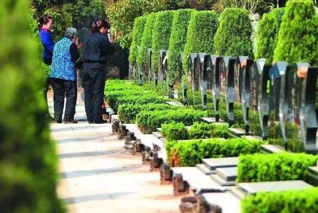 土葬证明怎么开模板（农村土葬证明怎么开）
