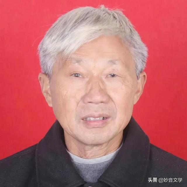 编写寓言故事三年级100字（编写寓言故事三年级ppt）