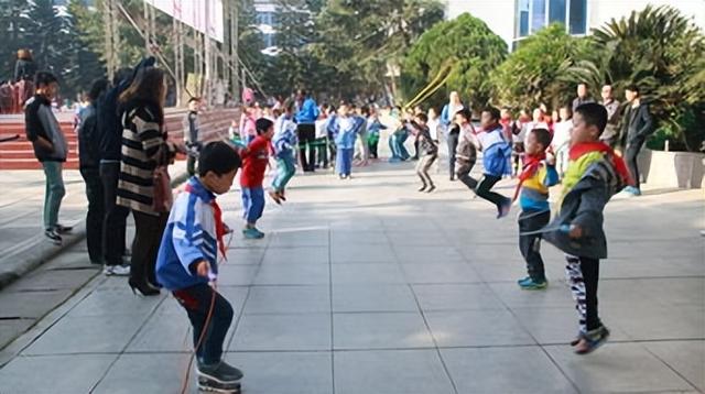 周记学校生活一周总结初三（周记学校生活一周总结中职）