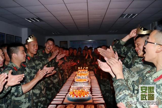 兵哥干死我（平凡铸就伟大！且看兵哥哥不一般的“夜生活”）