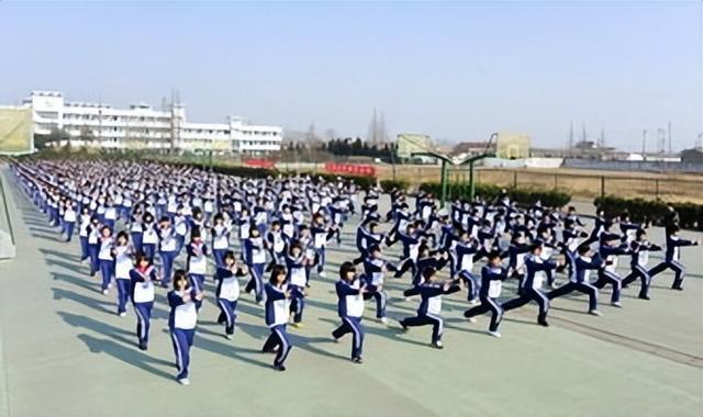 周记学校生活一周总结初三（周记学校生活一周总结中职）