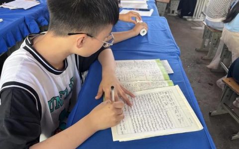 课外活动记录内容（六年级课外活动记录）