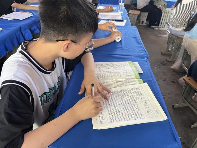 课外活动记录内容（六年级课外活动记录）