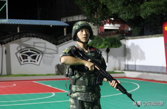 兵哥干死我（平凡铸就伟大！且看兵哥哥不一般的“夜生活”）
