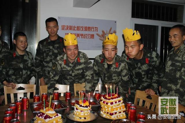兵哥干死我（平凡铸就伟大！且看兵哥哥不一般的“夜生活”）