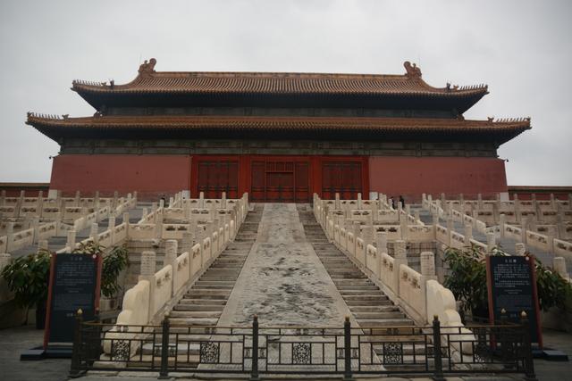 故宫导游图(故宫导游词500字)