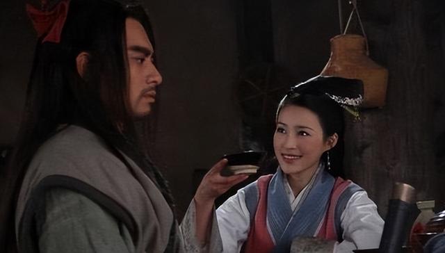 金瓶梅我是武松，我嫂子潘金莲爱上了我，还骂我，我却无言以对