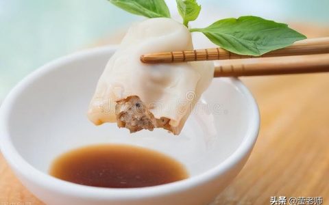 作文六年级上册第二单元作文，作文六年级上册第二单元作文多彩的活动拔河
