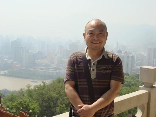 访城西友人别墅翻译，访城西友人别墅翻译古诗文网！