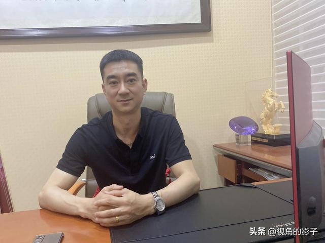 服务宣言口号贴心服务，保险服务宣言口号贴心服务！