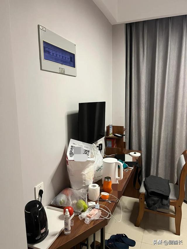 酒店服务员的心得体会怎么写简短，酒店服务员心得体会怎么写500字！