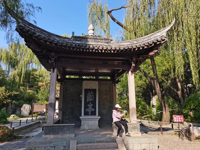 游公园作文600字，游公园作文600字左右(按游览顺序)！