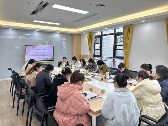 幼儿园中班区域活动目标，幼儿园中班区域活动目标,指导要点
