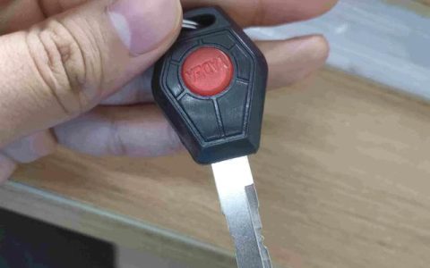 这样的人让我感动作文600字初一，这样的人让我感动作文600字初一关于疫情