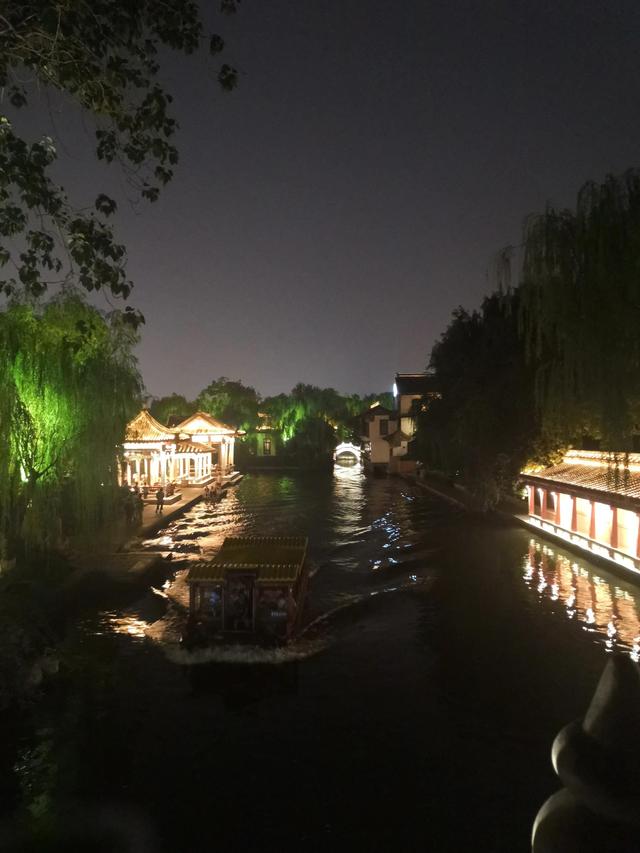 夜晚的景色描写，描写夜晚景色的优美句子