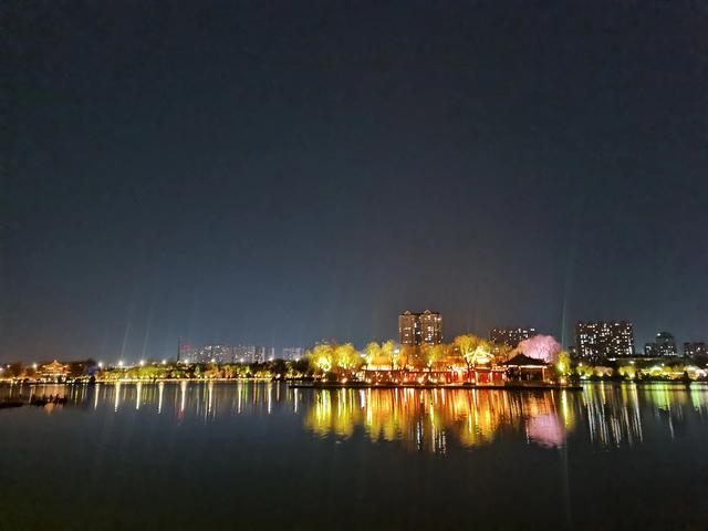 夜晚的景色描写，描写夜晚景色的优美句子