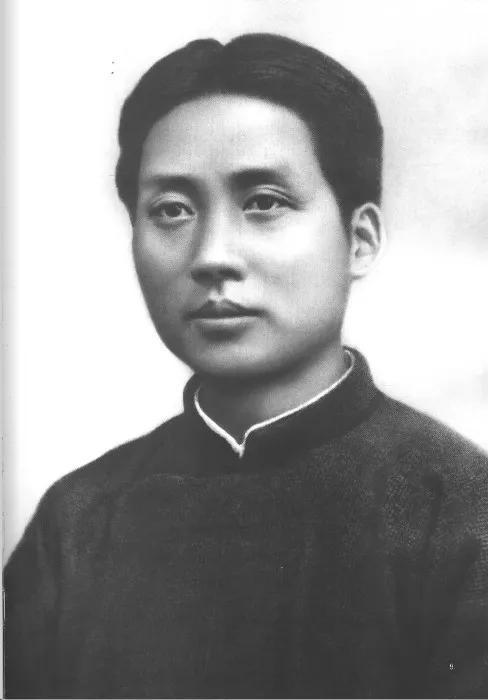 《老人与海》读书笔记，优秀作文读书笔记摘抄好词好句