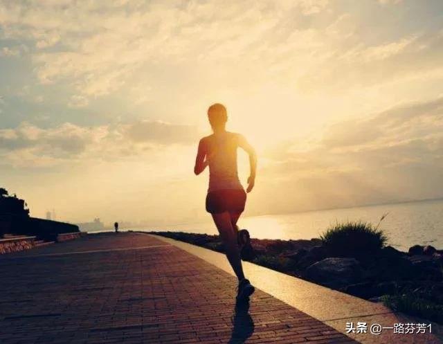珍惜时间的手抄报简单又漂亮，关于珍惜时间的手抄报简单又漂亮