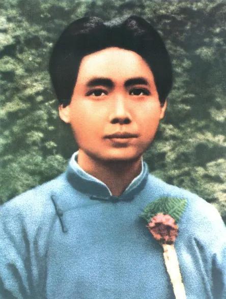 《老人与海》读书笔记，优秀作文读书笔记摘抄好词好句