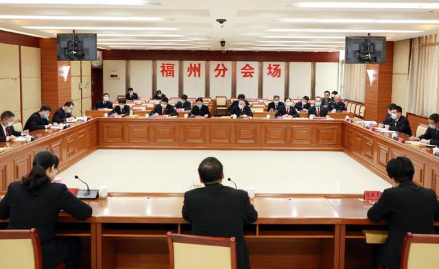 落实全面从严治党主体责任，全面从严治党责任落实？